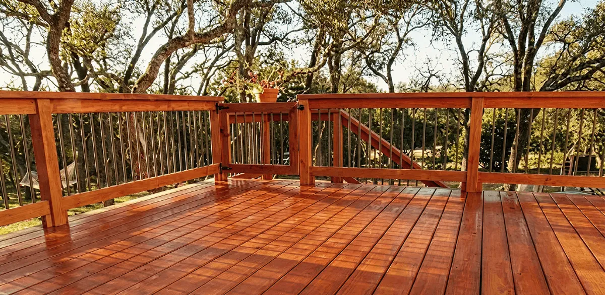 Deck sealing results with a freshly sealed wood deck in Seattle, WA